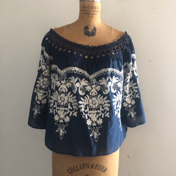 [muse look] White Navy lace Off-shoulder Flower Lace Embroidery Boho Top - Picture 1 of 9